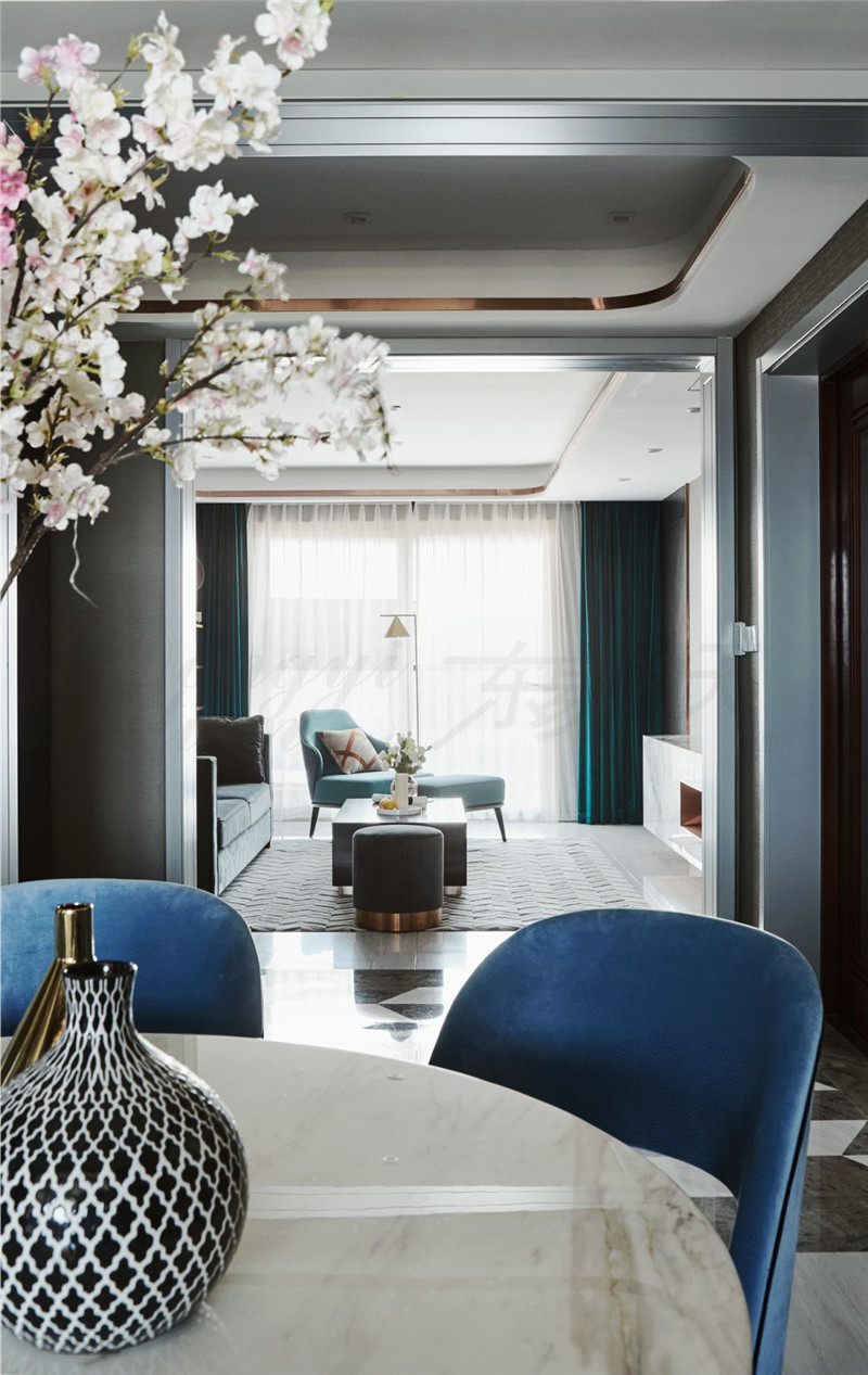 鄭州裝修公司港式新古典混搭大三室案例，輕奢生活，宜室家