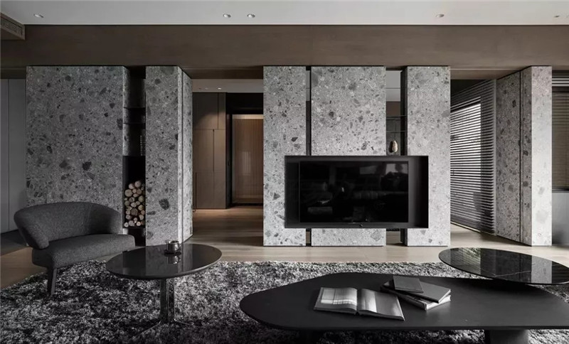 【風(fēng)尚設(shè)計】鄭州裝修公司電視背景墻造個洞 鄰家的裝修設(shè)計逆天了