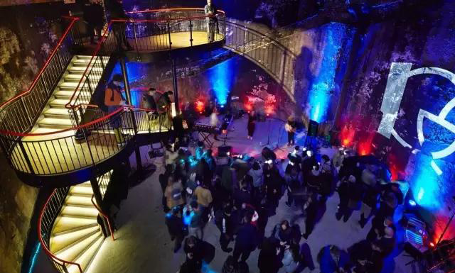 鄭州裝修公司哪家好 地上太擁擠，7個必看的地下建筑設(shè)計案例