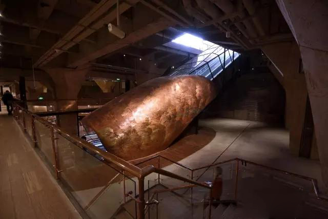 鄭州裝修公司哪家好 地上太擁擠，7個必看的地下建筑設(shè)計案例