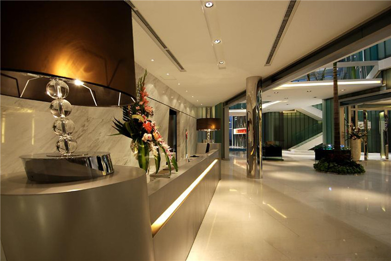 河南裝飾公司|國(guó)貿(mào)招商中心