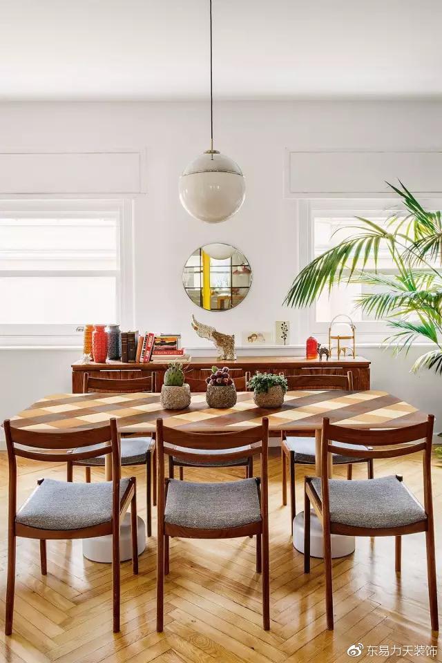 鄭州裝飾公司領(lǐng)軍者 鄰居家的地板拼了半年，看了效果后，我震驚了