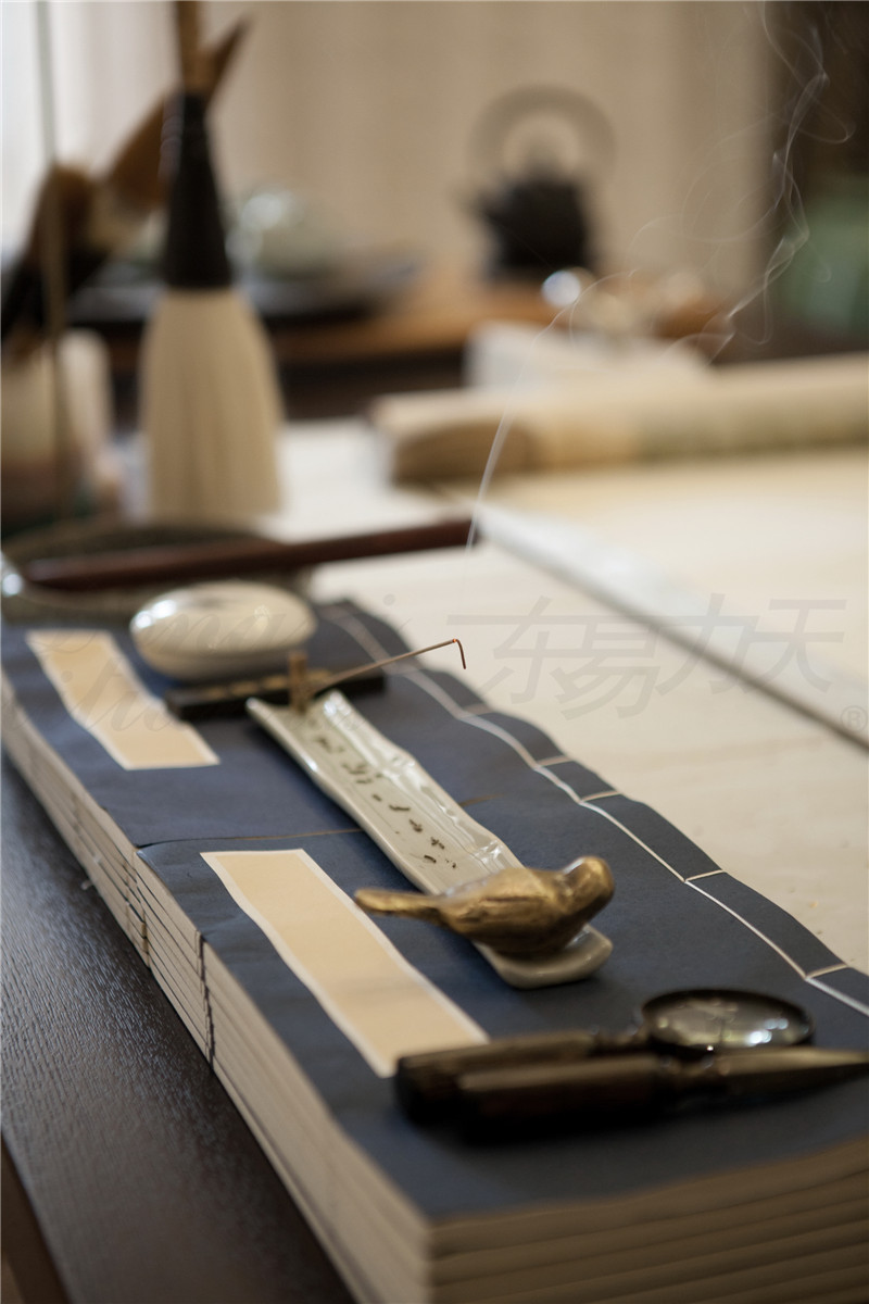 鄭州別墅裝修新中式新色彩，清雅東方居所