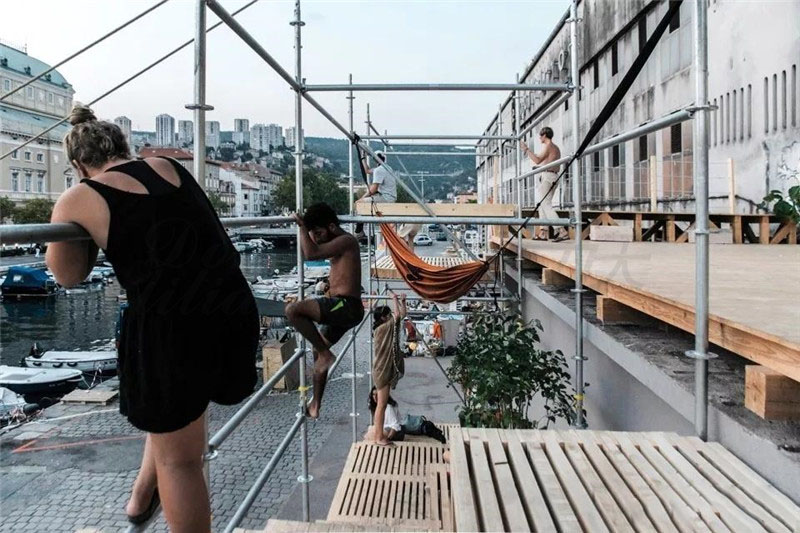 鄭州裝修公司行業(yè)領(lǐng)軍者 在廢棄建筑上搞團(tuán)建,玩轉(zhuǎn)短暫城市主義