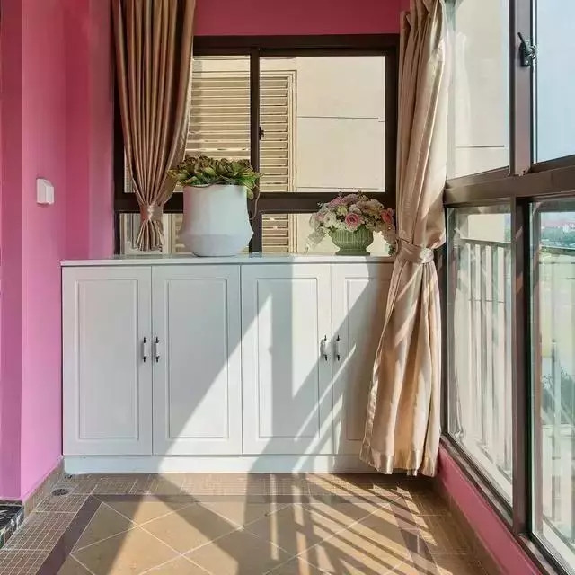 鄭州裝修公司來自生活的設(shè)計(jì),如此為家平添更多空間和溫度 鄭州裝修公司來自生活的設(shè)計(jì),如此為家平添更多空間和溫度